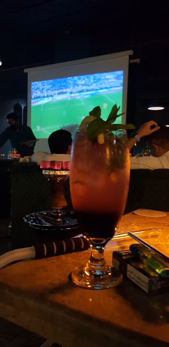ربع جرام كافيه ومطعم