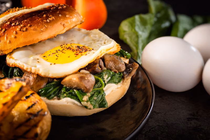 1610 Bagel