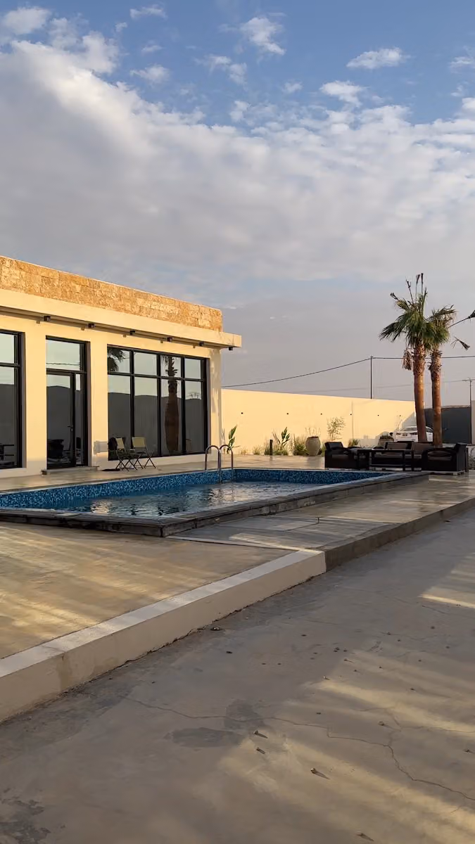 منتجع ٢١