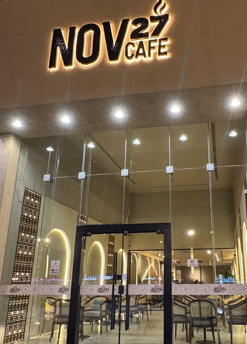 27 Nov Cafe