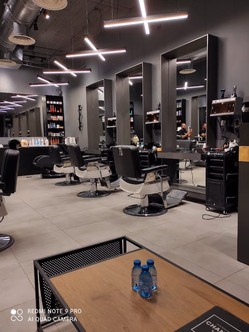 30 Degrees Barbershop