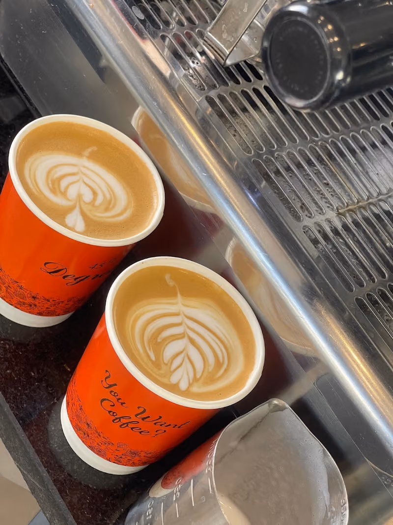 45 Degrees Coffee Shop -Aleaqiq