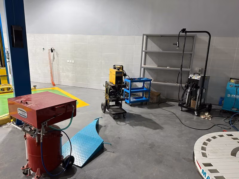 (4T) Auto Repair Center
