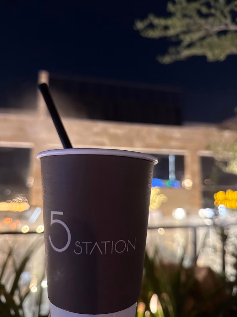 5 station Cafe