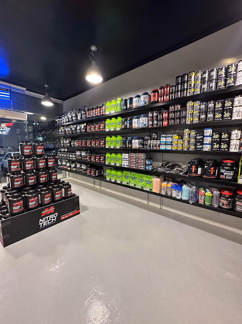 6pack nutrition ٦ باك مكملات غذائية