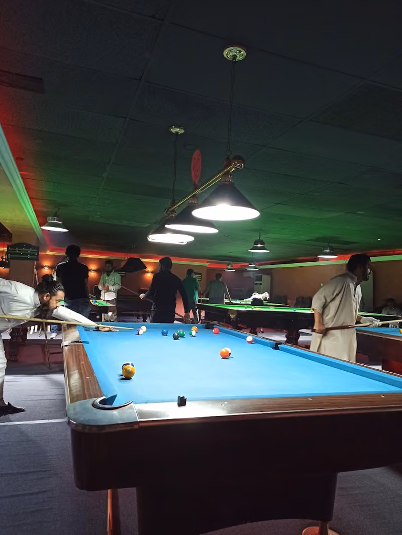 8 Ball Pool and Snooker
