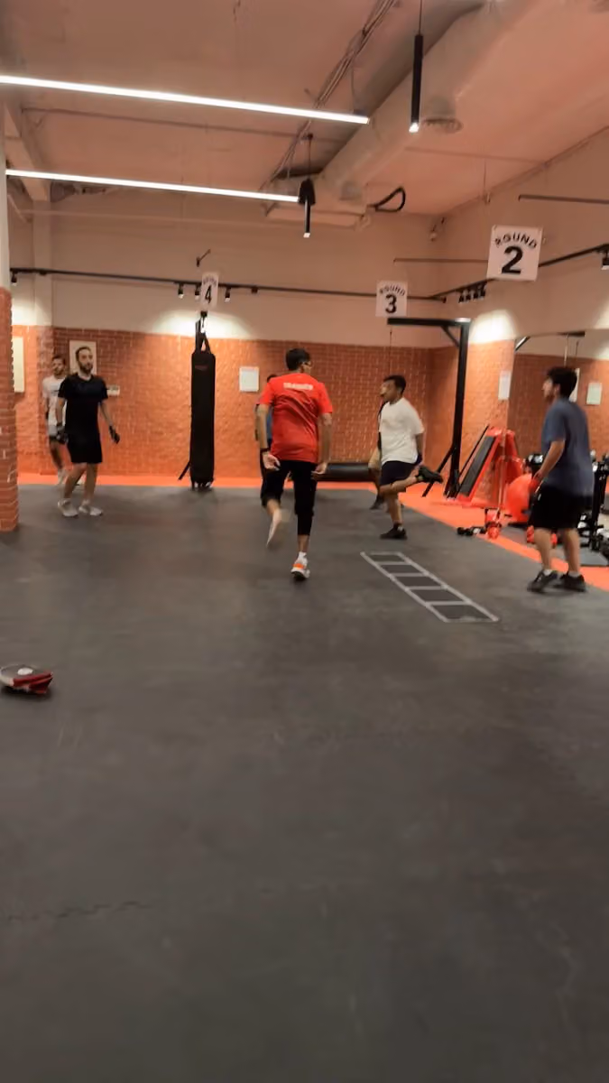9ROUND gents
