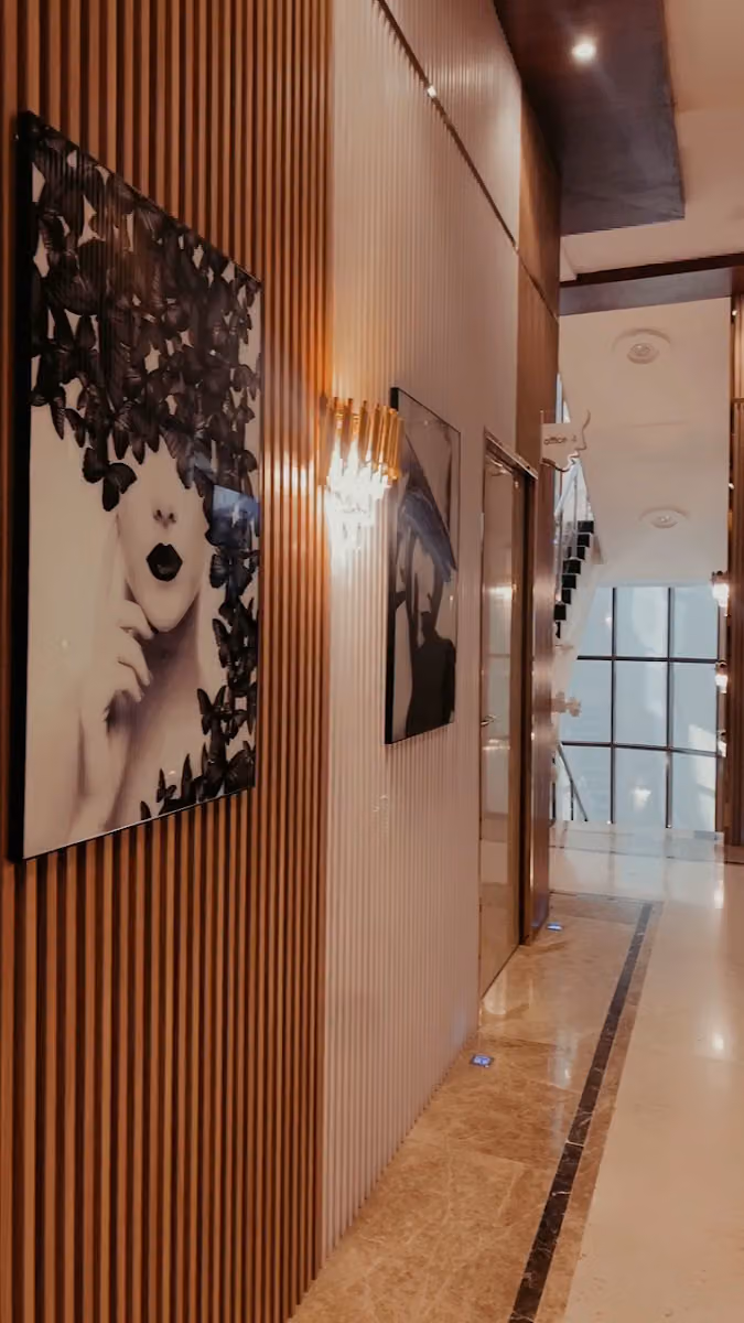 عالم الابتسامة لطب الأسنان والجلدية والتجميل - Smile World Center