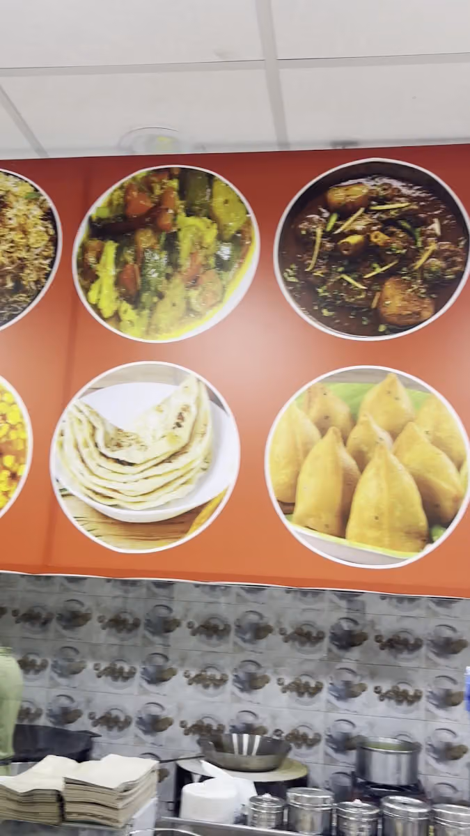 ابواب خشب و المٶنیم