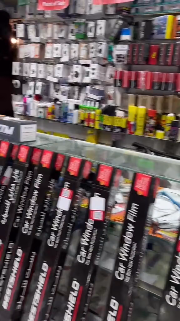 عبود لزينة السيارات