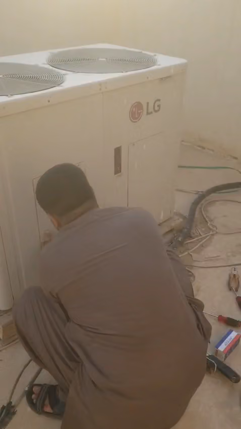 AC & REFRIGERATION • للتبريد والتكييف