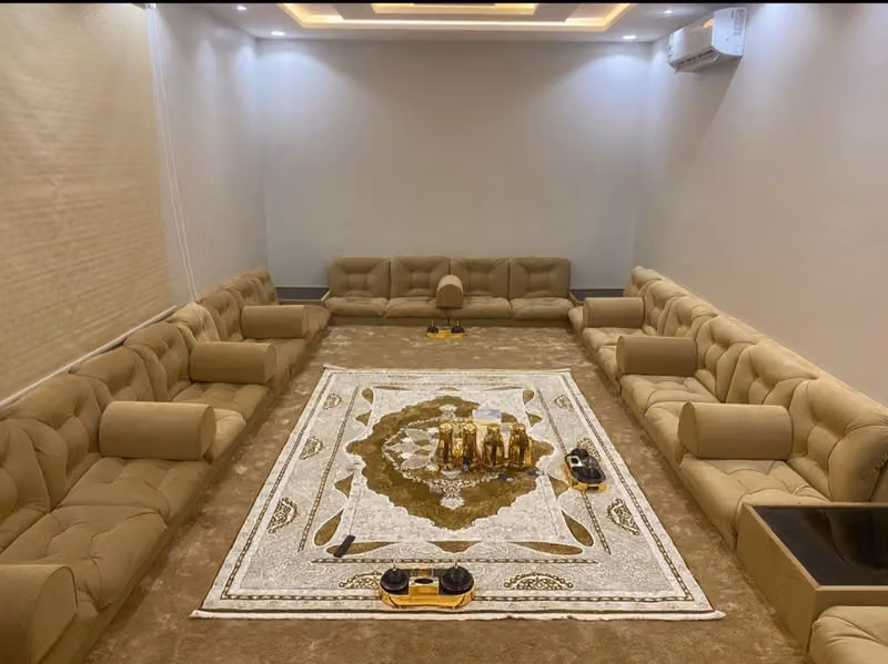 اضواء للكنب والستائر