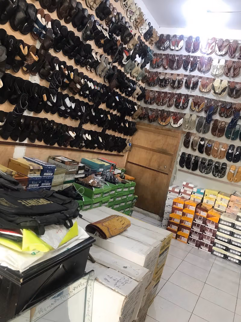 أحذية إسكافي بدرعويضة بن جعوان الرويلي