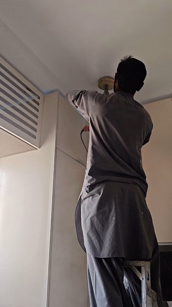 أحمد للسباكة والكهرباء