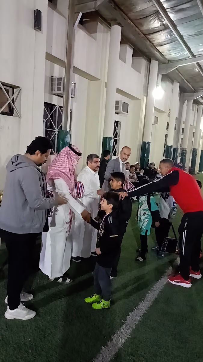 اكاديميه الابطال لكرة القدم