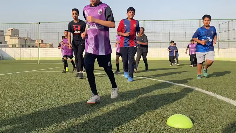 اكاديمية الاشبال لكرة القدم
