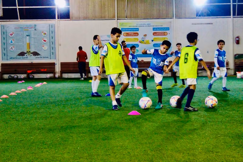 اكاديمية الحزم ٣٦٥ لكرة القدم