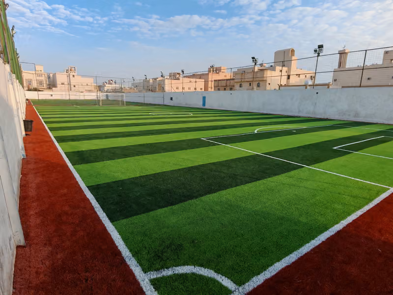 اكاديمية المواهب لكرة القدم فرع حي لبن
