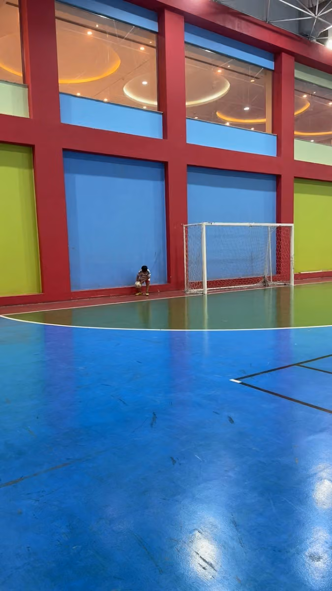 أكاديمية التربية النموذجية الرياضية ستارز - الروابي
