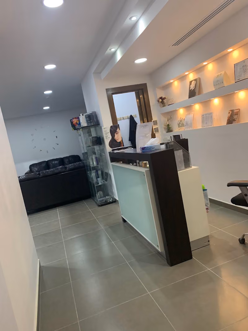 Polverini Hair Academy أكاديمية بولفريني للشعر