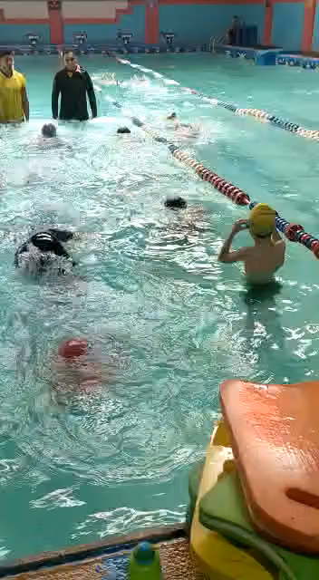 أكاديمية كابتن إياد لتعليم السباحة بالرياض | Captain Eyad Swimming Academy