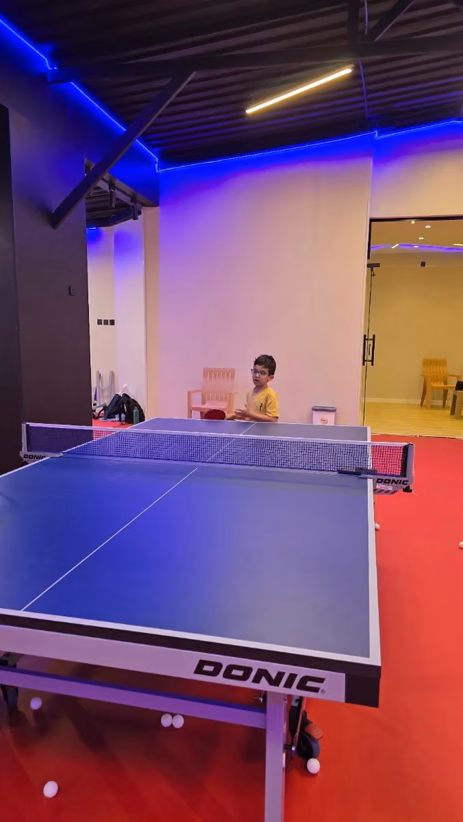 اكاديمية تنس طاولة spin zone academy