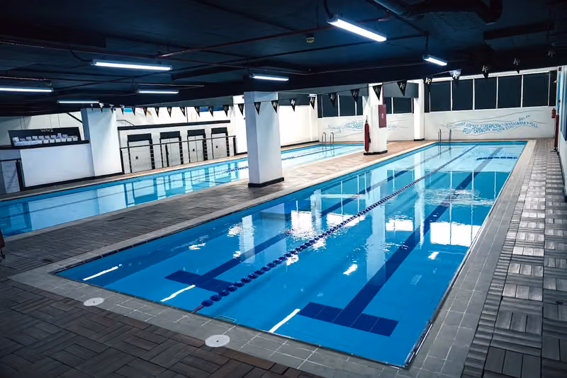 AP Race Swimming Academy - Al Sahafah (Ladies) | أكاديمية أي بي ريس للسباحة الصحافة