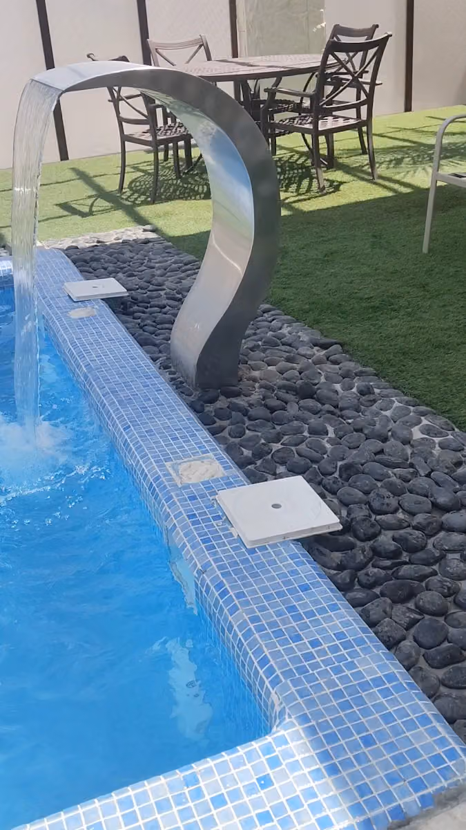 Al bayan swimming pool maintenance (مسبح صيانه.) pool heater maintenance (صيانة سخانات حمامات السباحة)