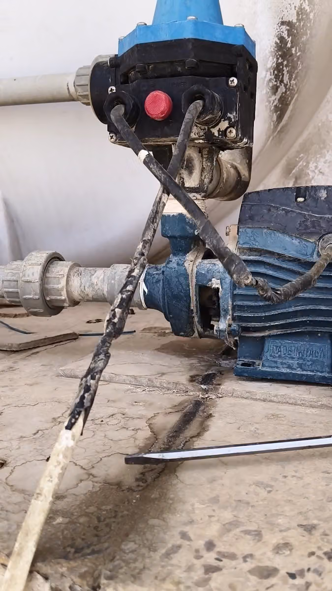 أل بريك سباكة والكهرباء بالرياض