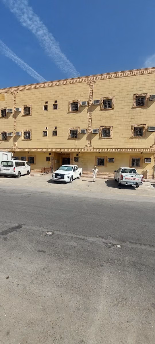Al Hajry Camp (CMA & DQ)