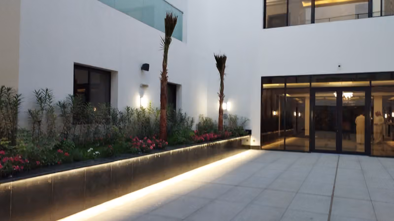 Al Jawhara Luxury Apartments