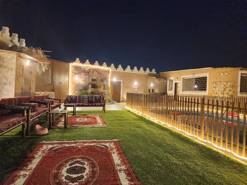 استراحة وشاليه المصمك