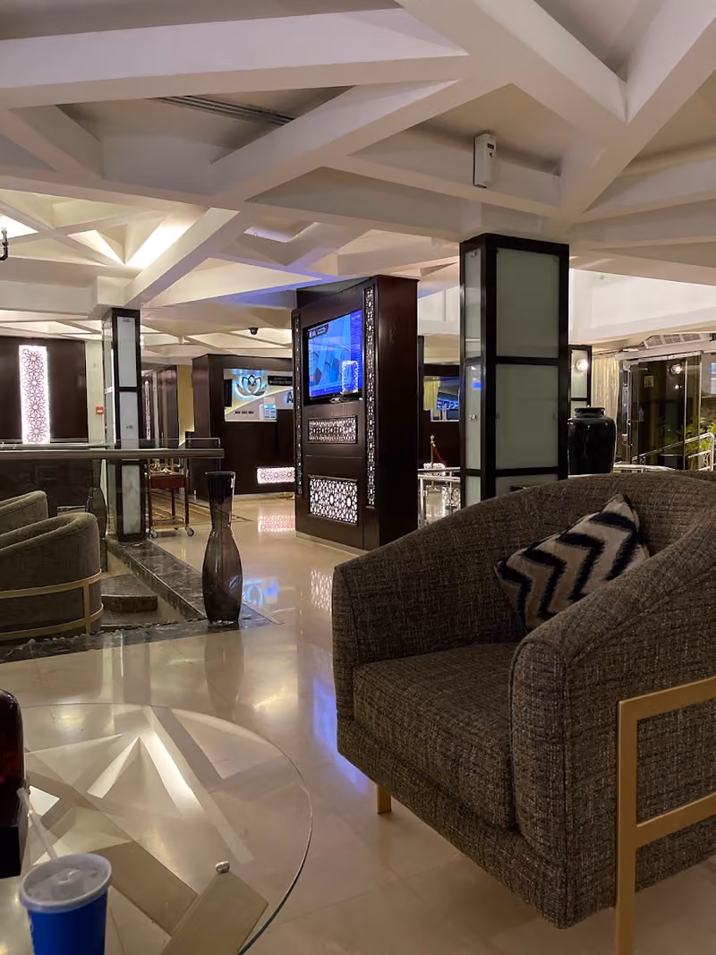 Al Muhaidb Hotel (Residence)