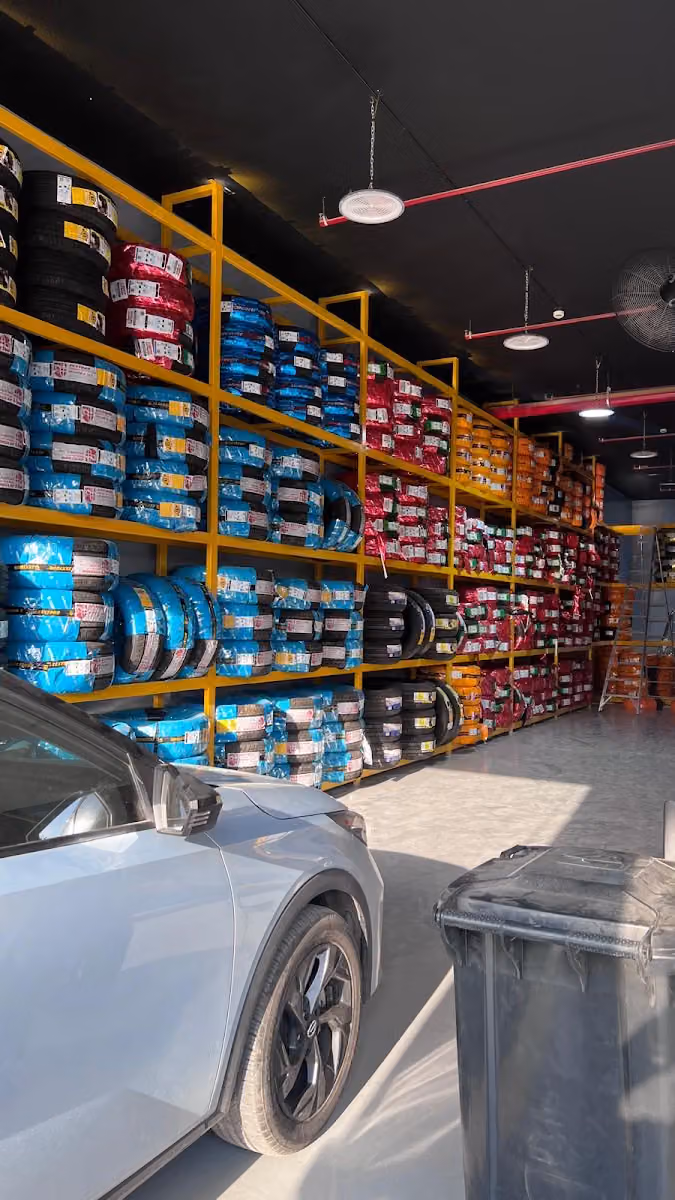AL THURAYA TIRES AUTO SERVICES CO. (MERO) شركة إطار الثريا لخدمات السيارات(ميرو)