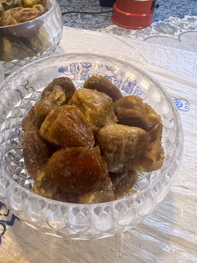 العجلان للتمور الفاخره