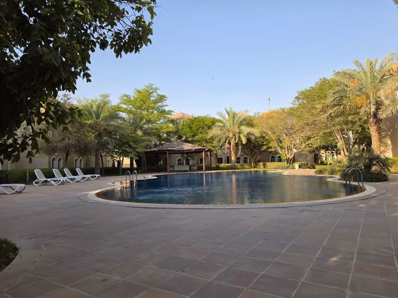 Alargan Gardens