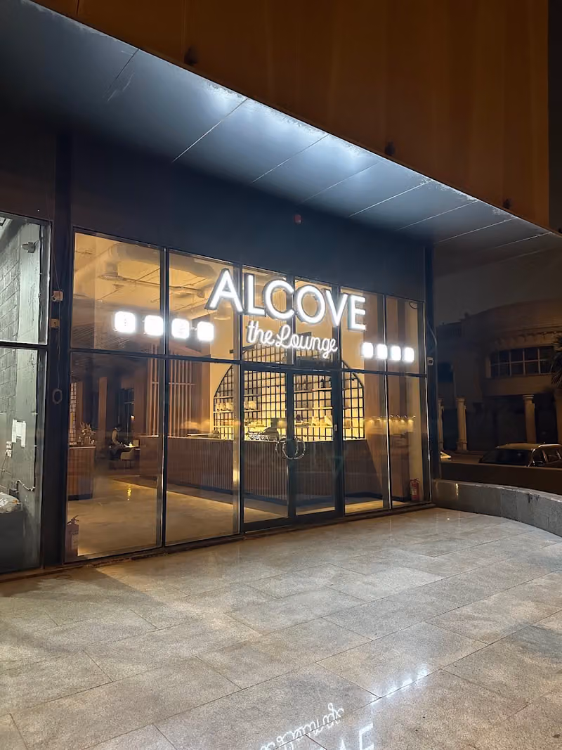 ALCOVE The Lounge