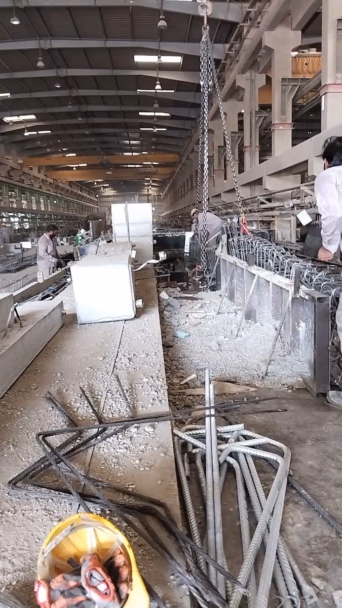 شركة الفنار لأنظمة البناء ( Precast factory )