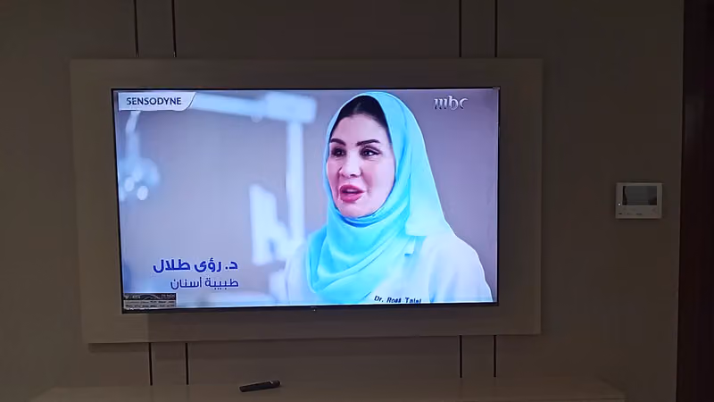 الإلكترونيات والكاميرات