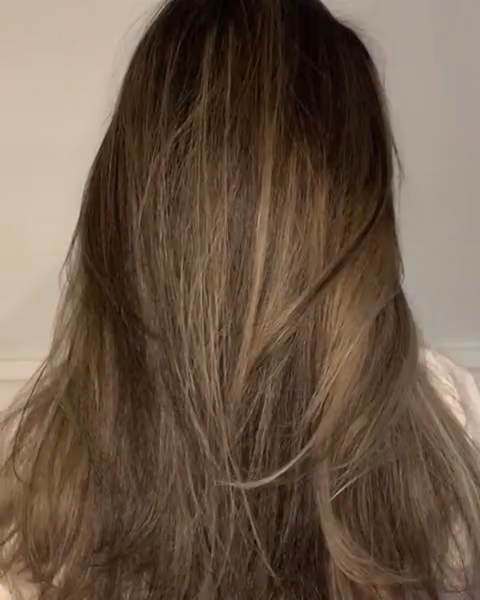 الخط الابيض White Line Salon