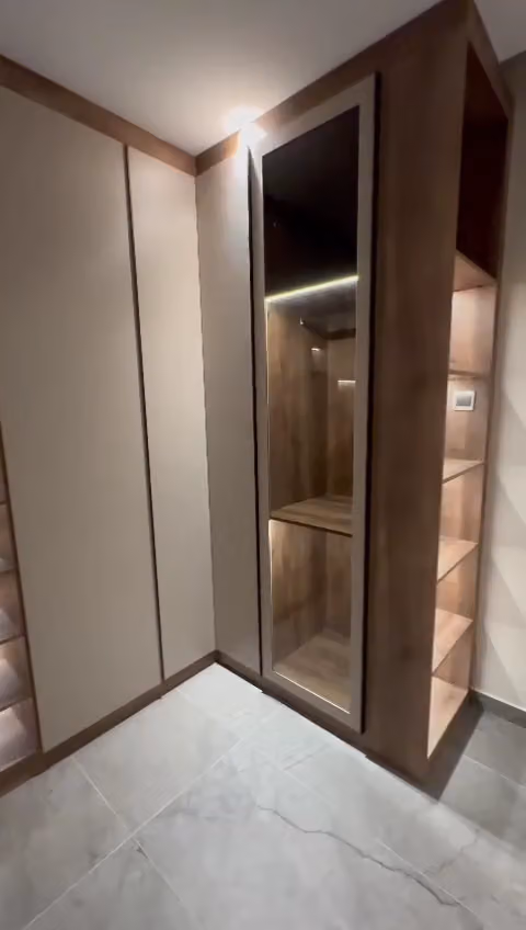 الخزائن المتحدة United Closets