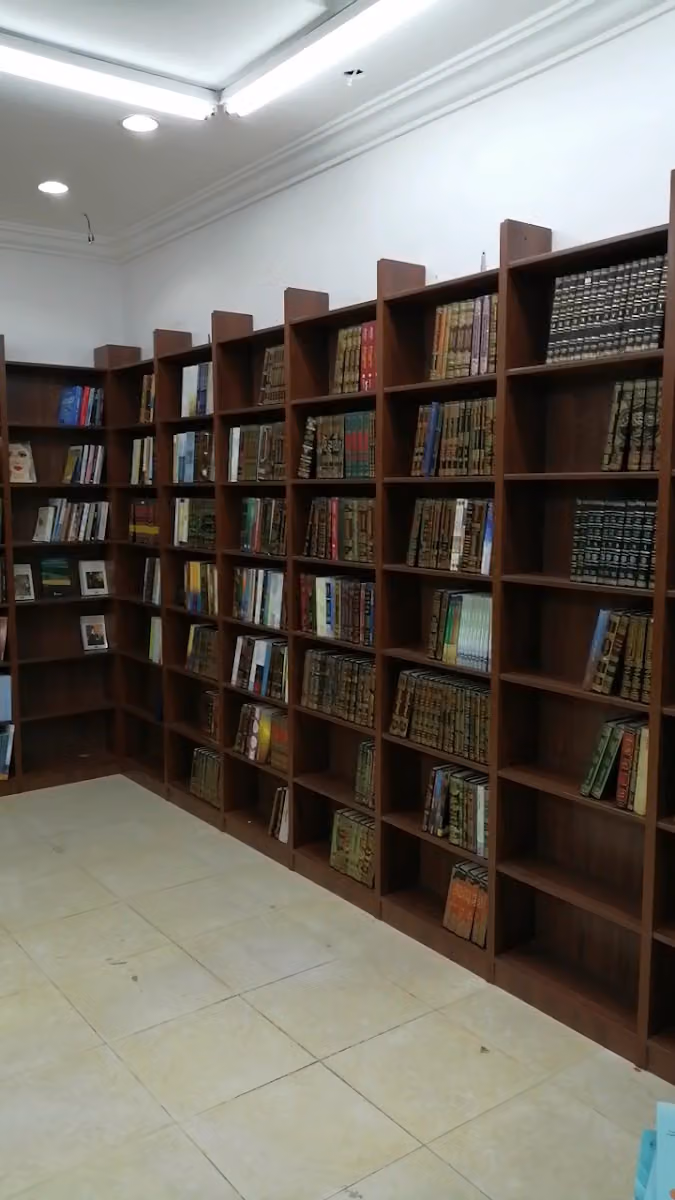 الكتب القيمة للكتاب المستعمل