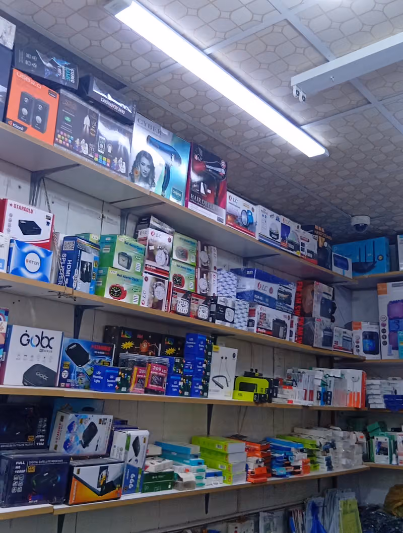 الكترونيات دشات كاميرات شاشات