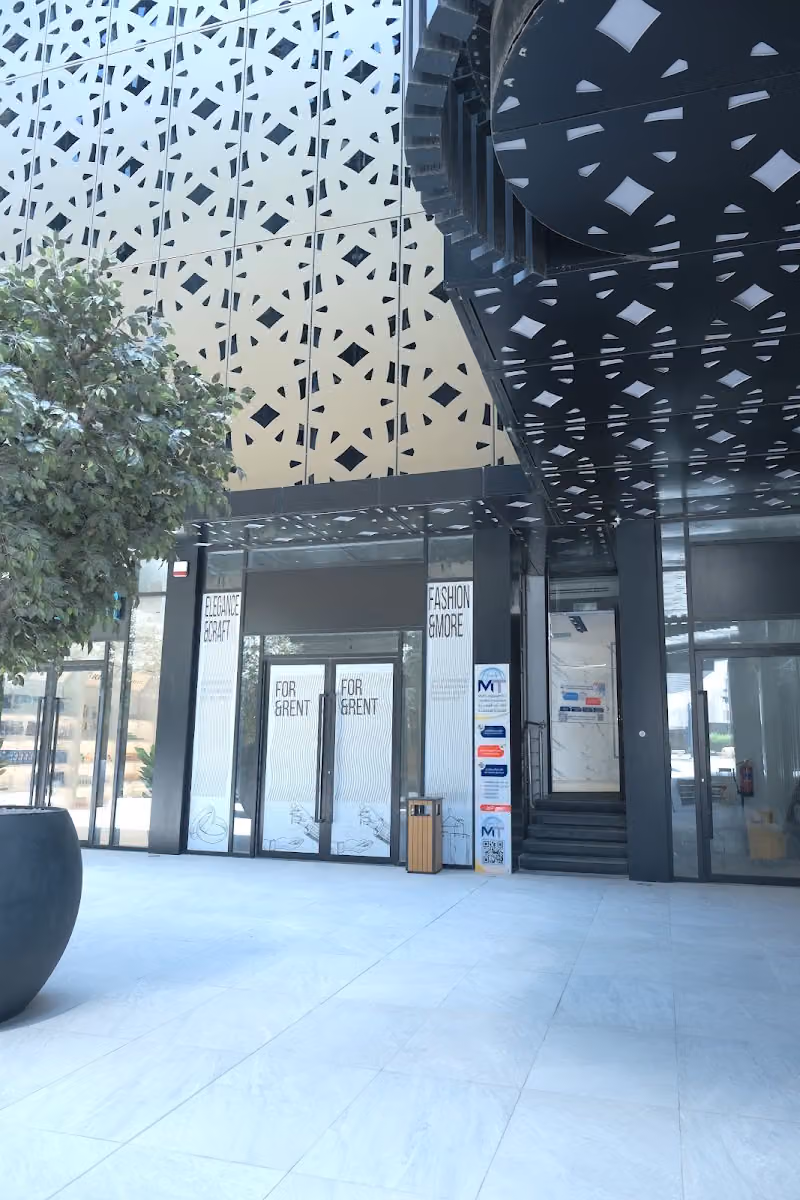 اللغات المتعددة للترجمة المعتمدة