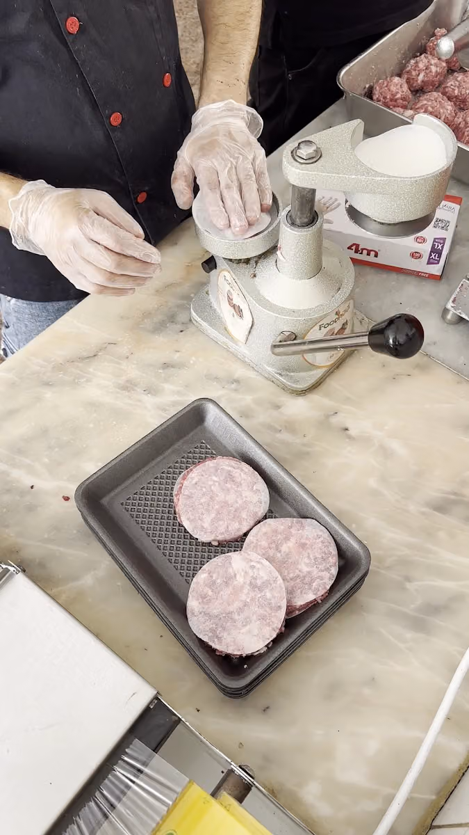 اللحوم الفاخرة luxury meat