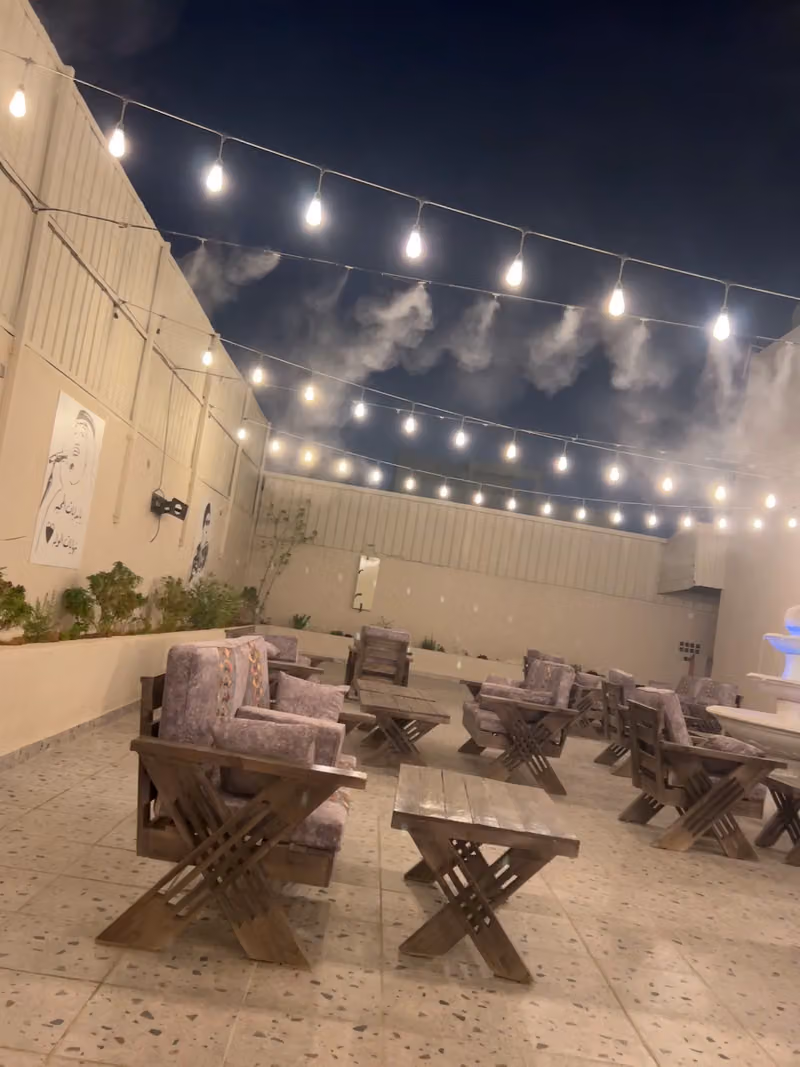 اللحظات السبعه لاونج ( من دبي الى الرياض )
