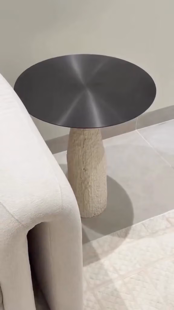 اللمسة الانيقة للكنب والستائر