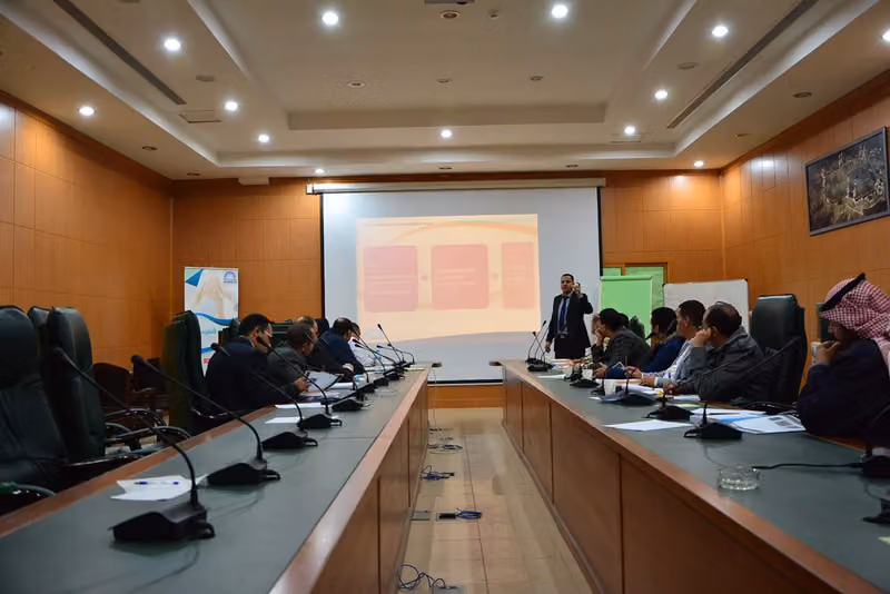 المهندسون المحترفون للتدريب