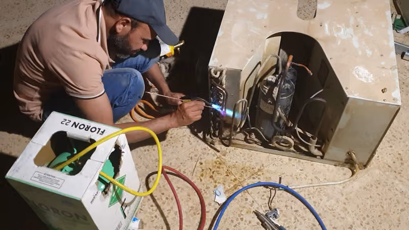 المساعد الفني للصيانة