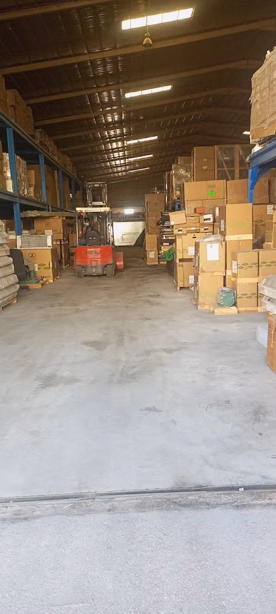 المستودع المركزي لشركة الأمين للتنمية و التجارة